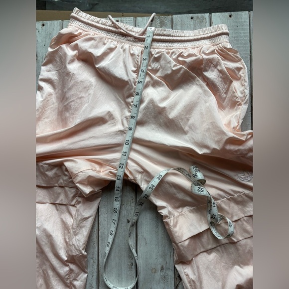 Adidas | Light Pink Track Pants | Jogger Style | Women’s M 🌸👟 - Picture 4 of 11